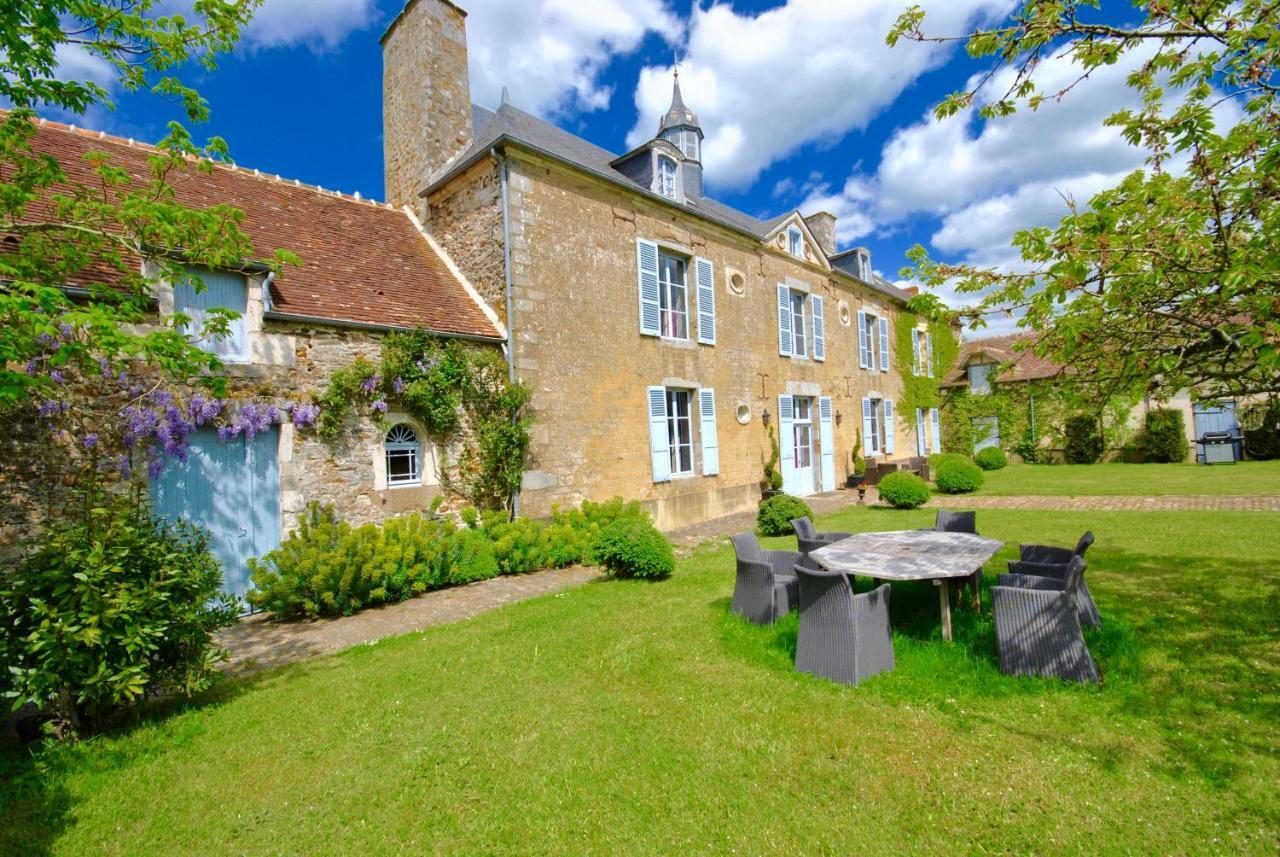 Le Domaine De Cordey Bed & Breakfast Boucé Екстериор снимка