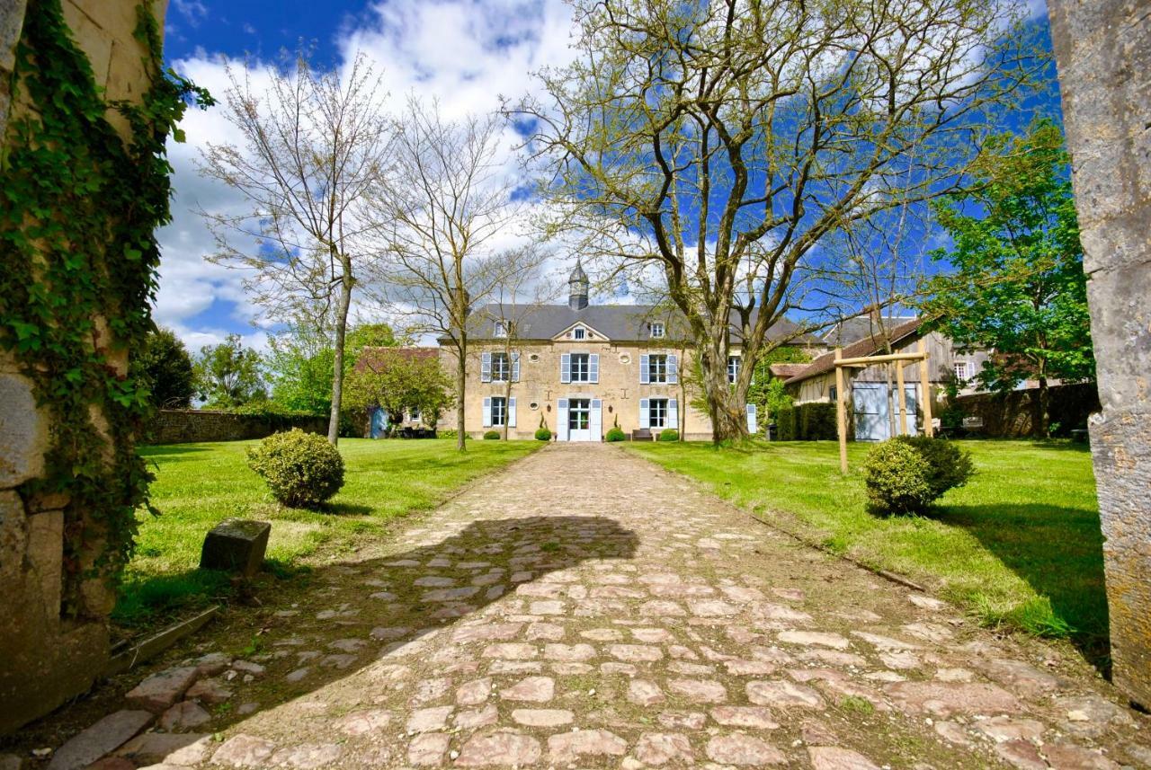 Le Domaine De Cordey Bed & Breakfast Boucé Екстериор снимка