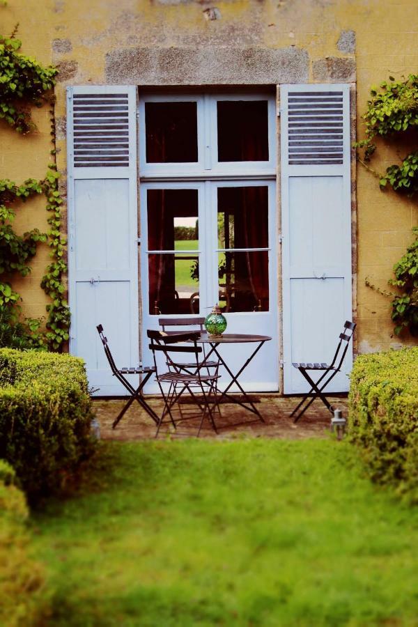 Le Domaine De Cordey Bed & Breakfast Boucé Екстериор снимка