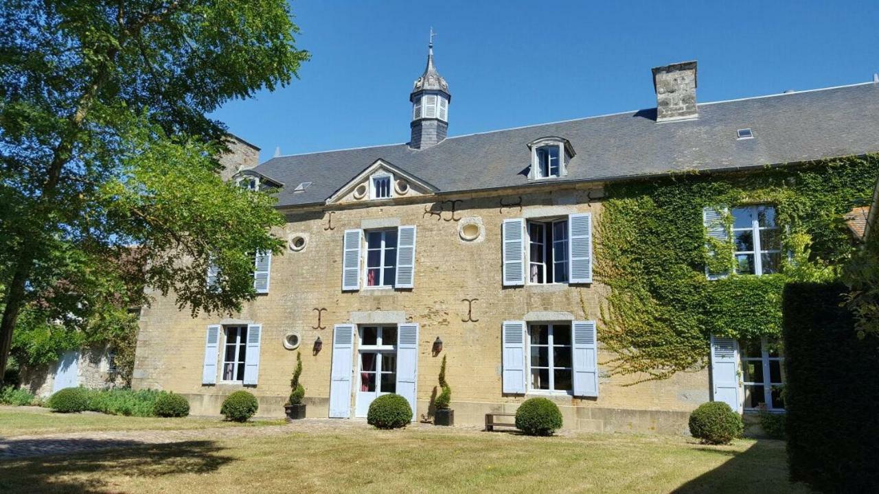 Le Domaine De Cordey Bed & Breakfast Boucé Екстериор снимка
